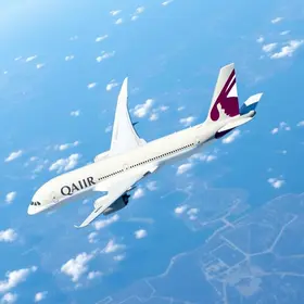 Qatar Airways oferece 15% de desconto e até 10.000 Avios bônus
